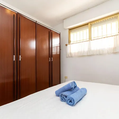 Colombo By Interhome Daire *